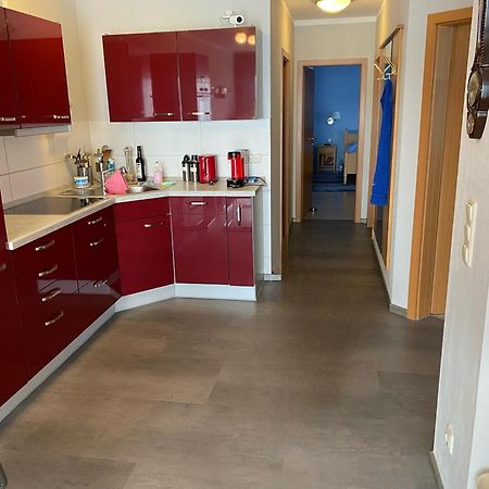 Schoenes Appartment Mit Fernblick غلوفي المظهر الخارجي الصورة