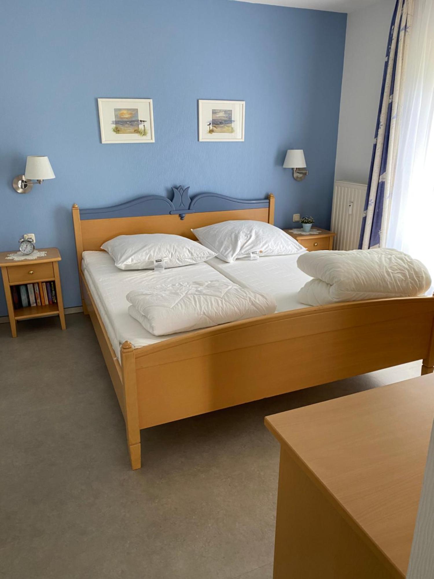 Schoenes Appartment Mit Fernblick غلوفي المظهر الخارجي الصورة